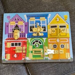 Melissa and Doug latch board